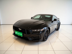 福特 Mustang 2024款 2.3T EcoBoost 硬顶性能版