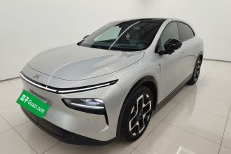 小鹏G7 2025款 702 超长续航 Ultra