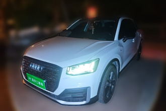 奥迪Q2L 2020款 35 TFSI 进取动感型