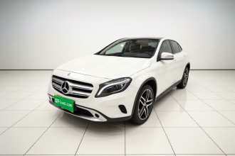奔驰GLA 2016款 GLA 220 4MATIC 时尚型