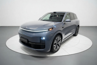 理想汽车 理想L8 2025款 Ultra 智能焕新版