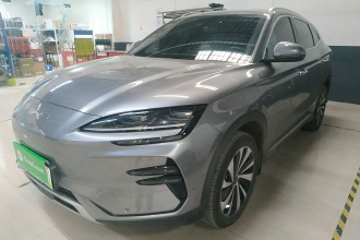 比亚迪 宋PLUS新能源 2024款 荣耀版 EV 520km 豪华型