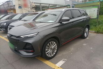 长安欧尚X7 PLUS 2022款 1.5T 蓝鲸版自动尊贵型