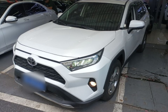 丰田 RAV4荣放 2021款 2.0L CVT两驱风尚版