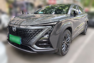 长安UNI-T 2022款 1.5T 尊贵型