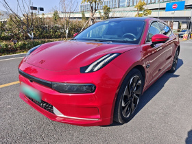 极氪001 2022款 超长续航双电机 YOU版