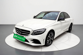 奔驰C级 2019款 C 260 运动版