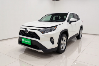 丰田 RAV4荣放 2021款 2.0L CVT两驱风尚PLUS版