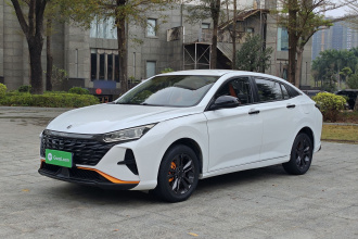 东风风神 奕炫 2023款 马赫版 1.5L 自动追风版