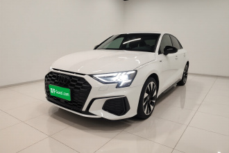 奥迪A3 2022款 A3L Limousine 35 TFSI 时尚运动型