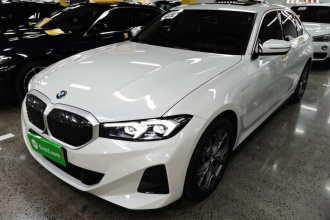 宝马i3 2025款 eDrive 35 L
