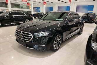 奔驰E级 2025款 E 300 L 豪华型