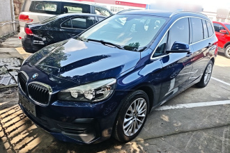 宝马2系多功能旅行车 2019款 220i 领先型