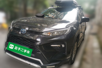 丰田 威兰达 2022款 双擎 2.5L E-CVT两驱豪华PLUS版
