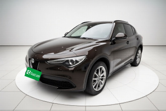 阿尔法·罗密欧 Stelvio斯坦维 2017款 2.0T 200HP 豪华版