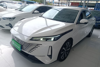 长安 逸动 2024款 1.5T GDI自动 尊贵型