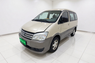 东风风行 菱智 2013款 M3 1.6L 7座豪华型