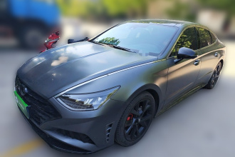 现代 索纳塔 2022款 380TGDi 自动20周年纪念款