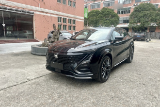 长安UNI-T 2023款 第二代 1.5T 尊贵型