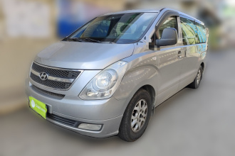 现代 H-1辉翼 2011款 2.4L 豪华版