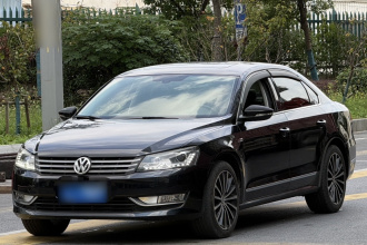 大众 帕萨特 2014款 1.8TSI DSG 30周年纪念版