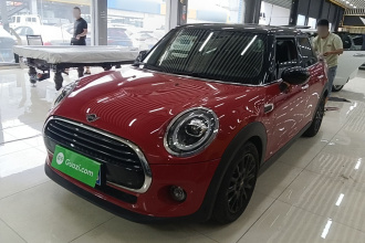 MINI 2020款 1.5T COOPER 经典派 五门版
