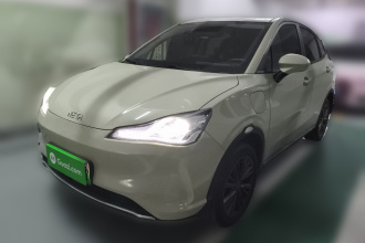 哪吒汽车 哪吒V 2022款 潮 400 Lite