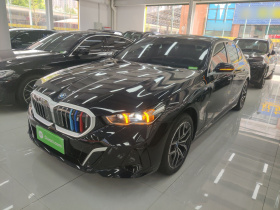 宝马i5 2024款 eDrive 35L  豪华套装