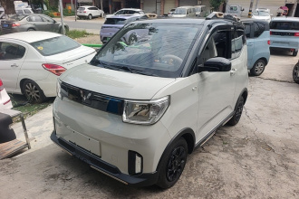 五菱汽车 宏光MINIEV 2022款 GAMEBOY 200km 玩乐款 磷酸铁锂