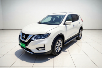 日产 奇骏 2022款 2.0L 两驱智联臻享版