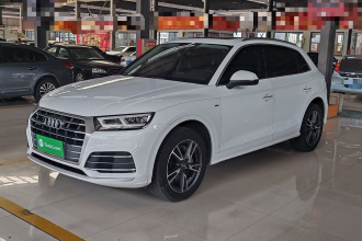 奥迪Q5L 2020款 改款 40 TFSI 荣享时尚型
