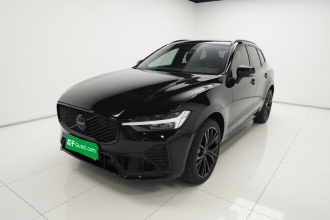沃尔沃XC60新能源 2025款 插电式混动 长续航四驱智远极夜黑版