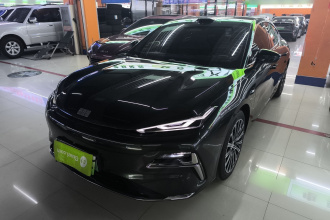 吉利银河 银河星耀8 2025款 130km EM-P 星舰版