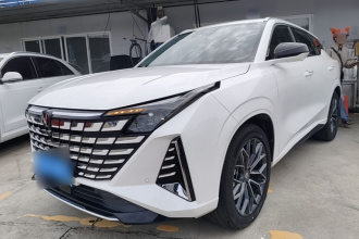 长安UNI-Z 2025款 1.5T 尊贵型