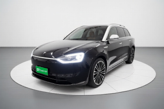 鸿蒙智行 问界M9 2024款 增程 Ultra版 42kWh 6座版