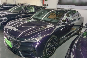 岚图汽车 岚图追光 2024款 PHEV 四驱超长续航旗舰版
