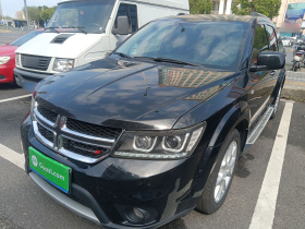 道奇 酷威 2015款 2.0TD 四驱尊尚版