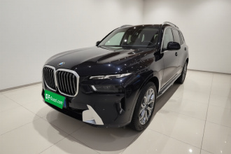 宝马X7 2024款 xDrive40i 领先型豪华套装
