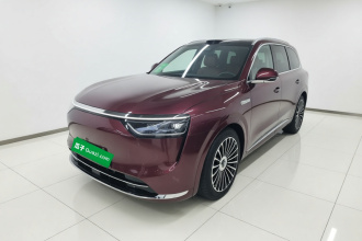 AITO 问界 问界M8 2025款 增程 Ultra版 53.4kWh 6座版 (192线激光雷达）