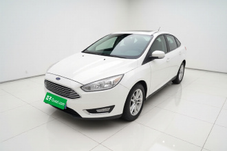福特 福克斯 2015款 三厢 1.6L 自动风尚型