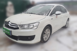 雪铁龙 世嘉 2016款 经典 三厢 1.6L 自动品尚型