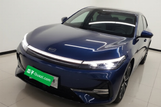 吉利银河 银河A7 2025款 EM-i 150km 星舰版