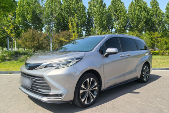 丰田 赛那SIENNA 2021款 2.5L混动 尊贵版