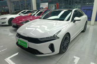 起亚K5 2021款 380T GT-Line 旗舰版