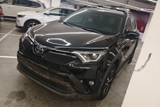 丰田 RAV4荣放 2018款 2.0L CVT两驱风尚X版