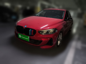 宝马1系 2021款 改款 120i M运动曜夜版