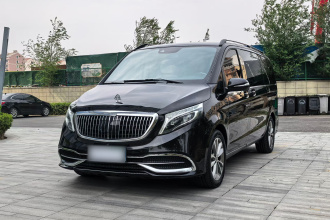 奔驰V级 2021款 V 260 领航版