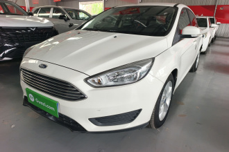 福特 福克斯 2018款 两厢经典 1.6L 自动舒适型智行版