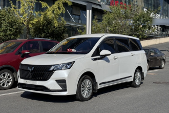 五菱汽车 五菱佳辰 2022款 1.5L 手动乐享精英型
