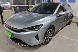 宝骏享境 2025款 插混 140km豪华版